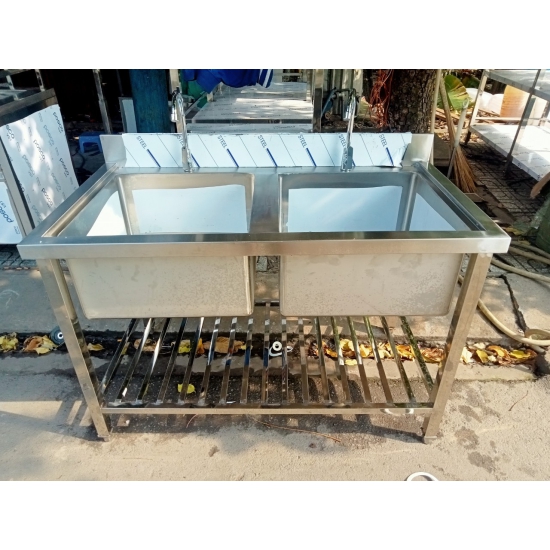 CHẬU RỬA ĐÔI CÓ KỆ SONG DƯỚI